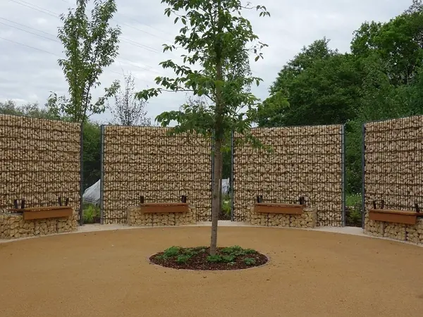 hillfield-park-community-armed-forces-garden.webp